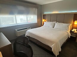 Best Western Roslyn-Long Island Hotel