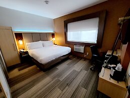 Holiday Inn Express Roslyn - Manhasset Area by IHG