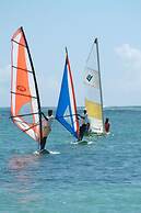 Southern Palms Beach Resort