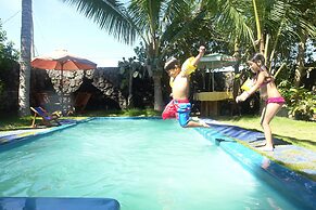 The Wooden House Lodge