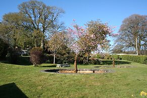 Great Trethew Manor Hotel & Restaurant