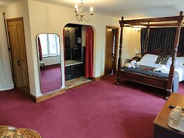 Great Trethew Manor Hotel & Restaurant