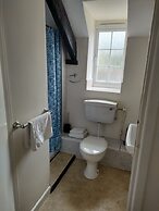 Great Trethew Manor Hotel & Restaurant