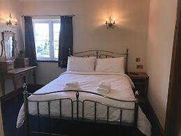 Great Trethew Manor Hotel & Restaurant