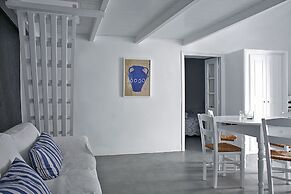 Armeni Village Rooms & Suites