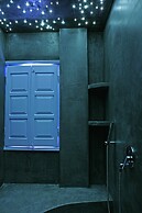 Armeni Village Rooms & Suites