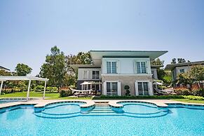 Cornelia Diamond Golf Resort & SPA