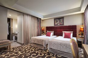 Cornelia Diamond Golf Resort & SPA