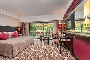 Cornelia Diamond Golf Resort & SPA