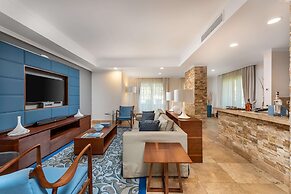 Cornelia Diamond Golf Resort & SPA