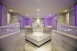 Cornelia Diamond Golf Resort & SPA