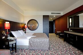 Cornelia Diamond Golf Resort & SPA