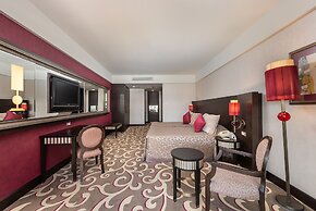 Cornelia Diamond Golf Resort & SPA