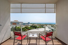 Cornelia Diamond Golf Resort & SPA