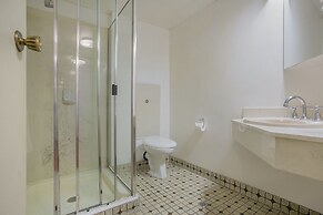 Central Court Motel Warrnambool