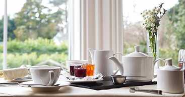 Wheatlands Lodge - Bed & Breakfast