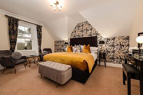 Wheatlands Lodge - Bed & Breakfast