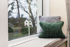 Wheatlands Lodge - Bed & Breakfast