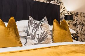 Wheatlands Lodge - Bed & Breakfast