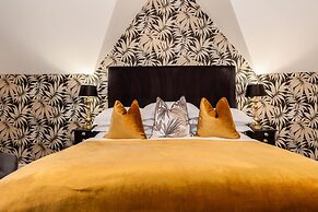 Wheatlands Lodge - Bed & Breakfast