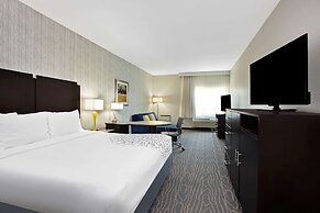 La Quinta Inn & Suites by Wyndham Palestine