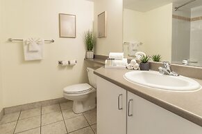 Hotel Faubourg Montreal