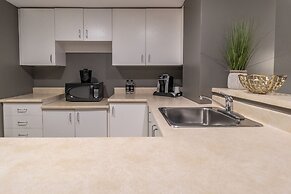 Hotel Faubourg Montreal