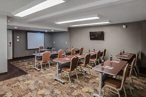 Hotel Faubourg Montreal