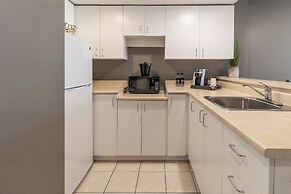 Hotel Faubourg Montreal