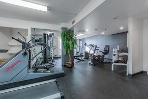 Hotel Faubourg Montreal