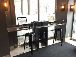 Hotel Faubourg Montreal