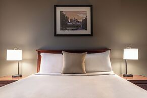 Hotel Faubourg Montreal