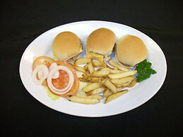 Holiday Inn Macon North by IHG