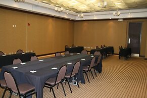 Holiday Inn Macon North by IHG