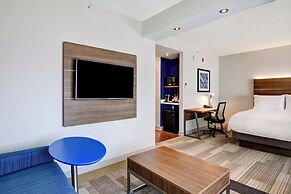 Holiday Inn Express Hotel & Suites Toronto - Markham by IHG