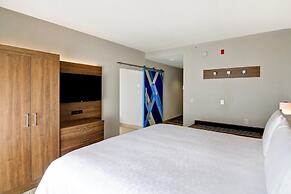 Holiday Inn Express Hotel & Suites Toronto - Markham by IHG