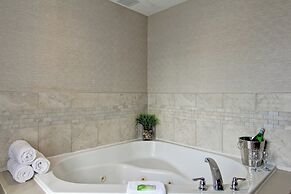 Holiday Inn Express Hotel & Suites Toronto - Markham by IHG