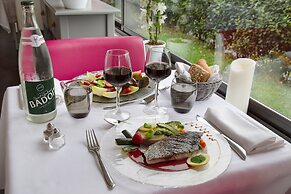 The Originals City, Hôtel Alizéa