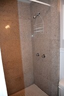 Alouette Beach Resort