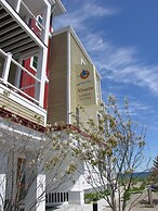 Alouette Beach Resort