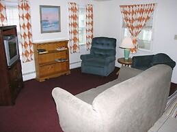 Alouette Beach Resort