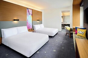 Aloft Montreal Airport