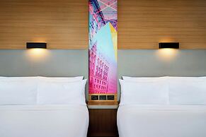 Aloft Montreal Airport