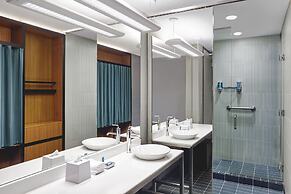 Aloft Montreal Airport