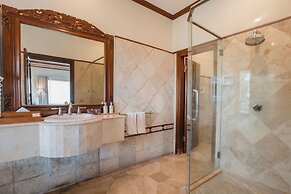 Ramayana Candidasa Beach Resort