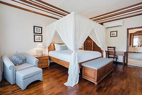 Ramayana Candidasa Beach Resort