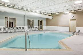 Super 8 by Wyndham Peterborough