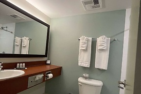 Super 8 by Wyndham Peterborough