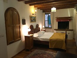 Casa Garzotto Integrated Hotel