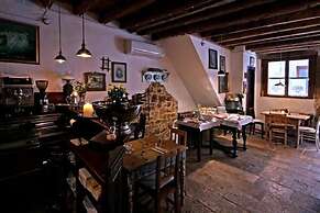 Casa Garzotto Integrated Hotel